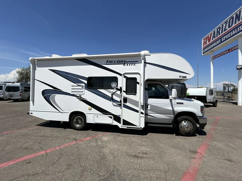 2022 Thor Motor Coach Freedom Elite 22FE, Photos photo 5