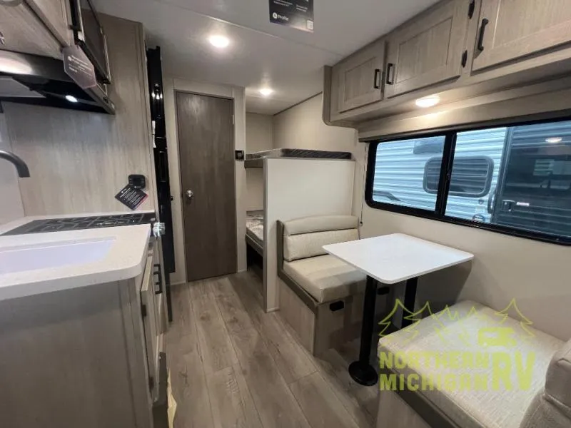 2026 Coachmen Catalina Summit Series 7 164BHX - Photo 3