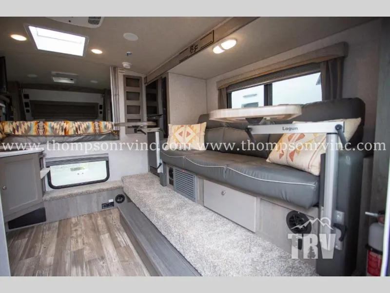 2027 Northwood Arctic Fox Camper 990 - Photo 2