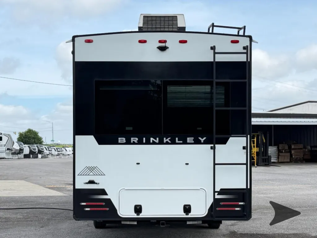 2025 Brinkley Model Z 3100, Photos photo 12