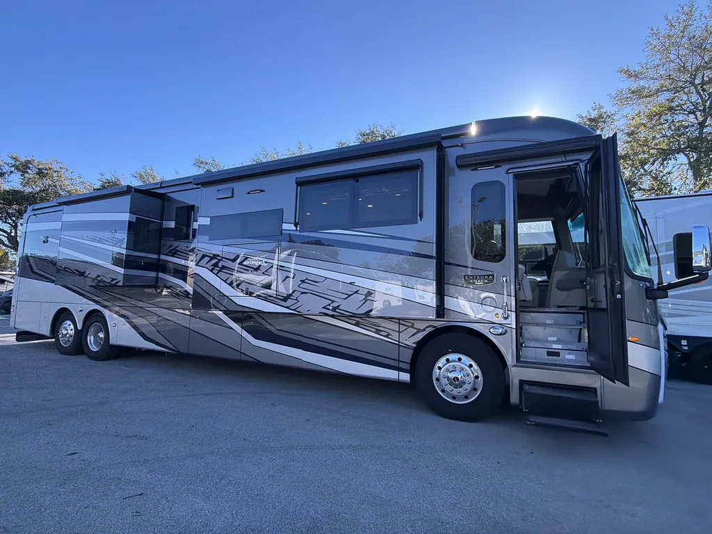 2026 Entegra Coach Aspire 44D, Photos photo 2