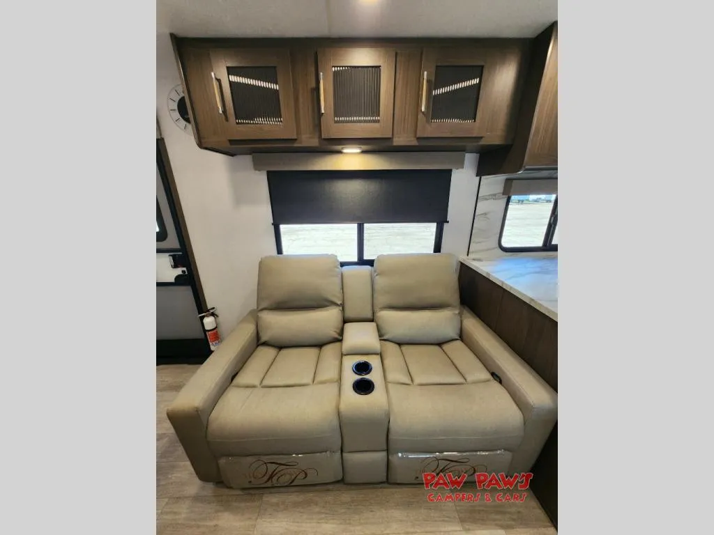 2027 Coachmen Freedom Express Ultra Lite 274RKS - Photo 4