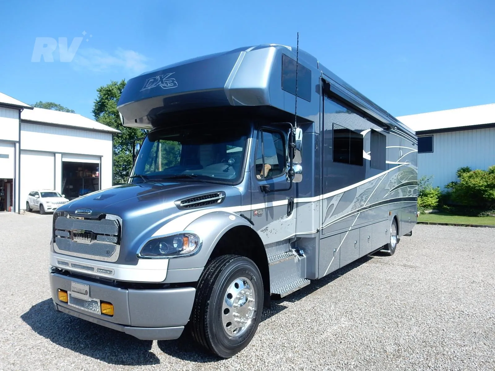 2027 Dynamax Corp DX3 34KD dealer photo 1 from Performance RV Sales