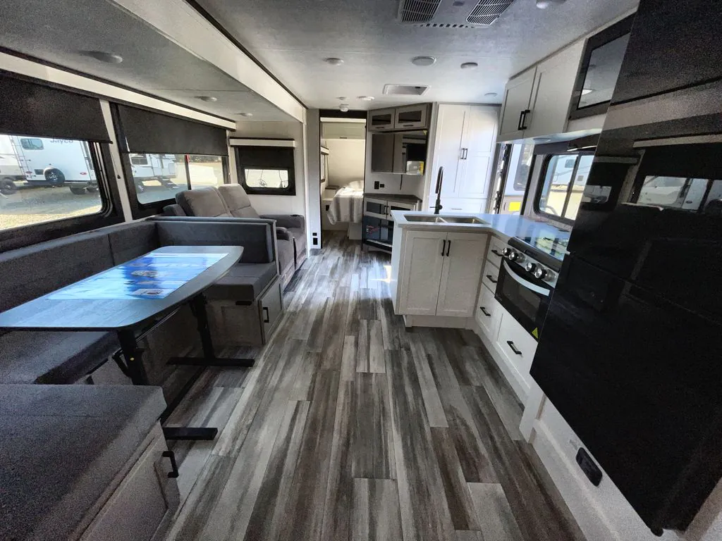 2027 Jayco Jay Feather 29BHB, Photos photo 21