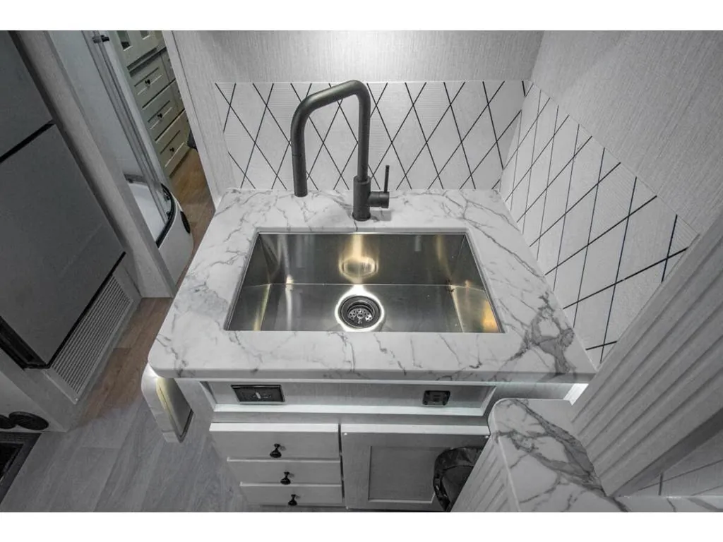 2026 Nexus Viper 29V, Photos photo 17