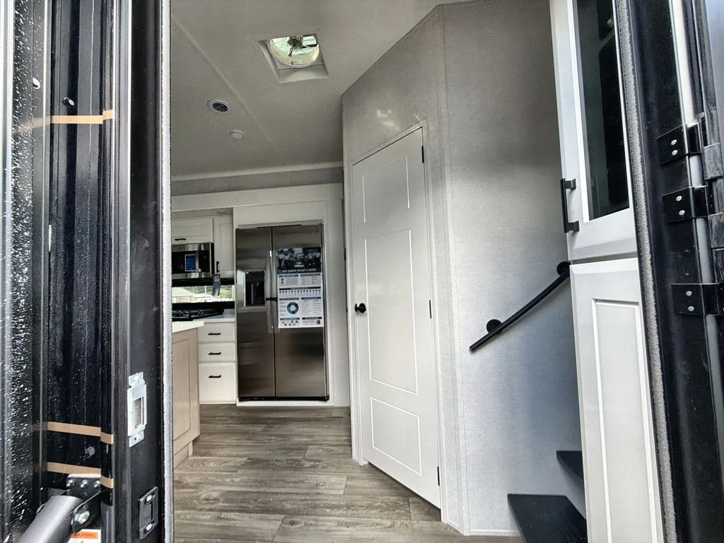 2027 Jayco Pinnacle 36FBTS, Photos photo 20