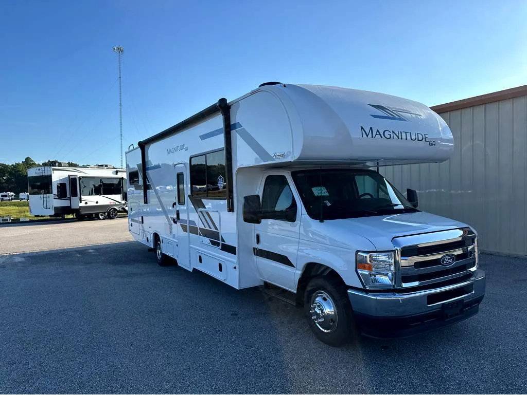 2027 Thor Motor Coach Magnitude GA31 - Main photo