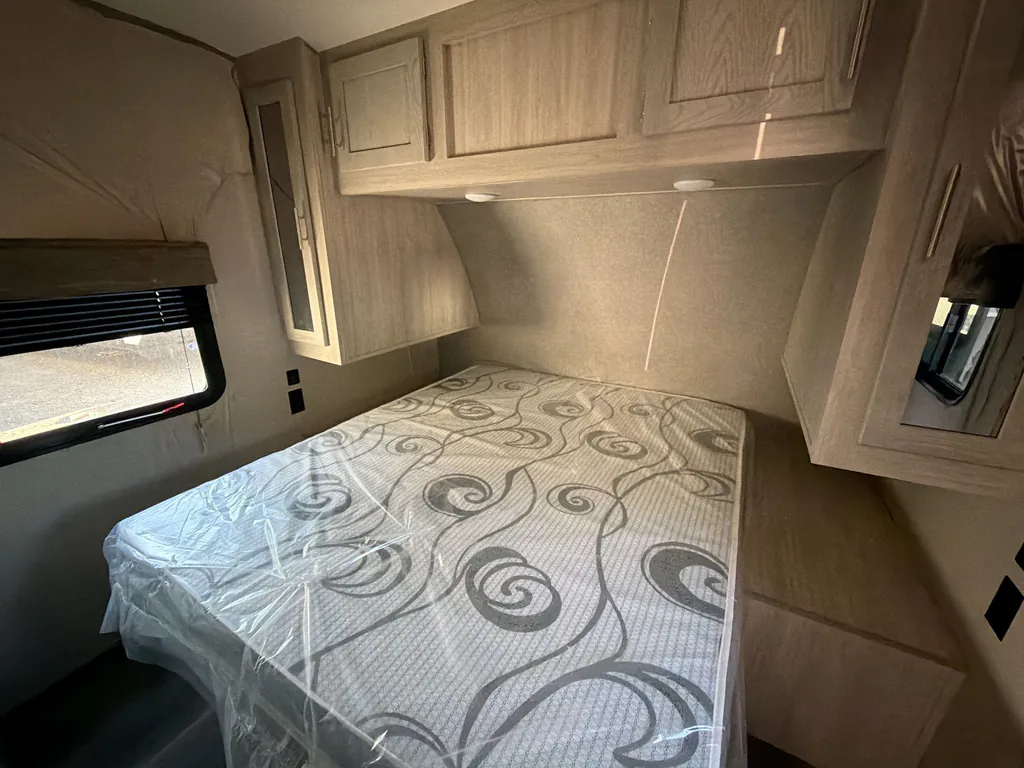 2022 Coachmen Catalina Legacy Edition 243RBS, Photos photo 15