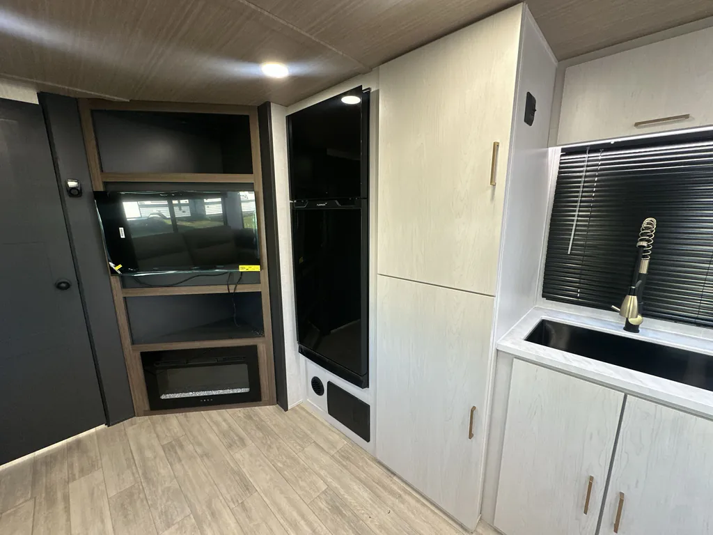2026 Forest River Vibe Extreme Lite 2600RB, Photos photo 12