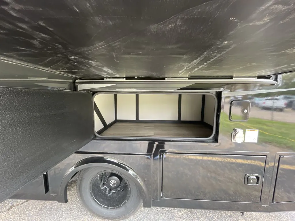 2027 Tiffin Wayfarer 25 PW, Photos photo 4