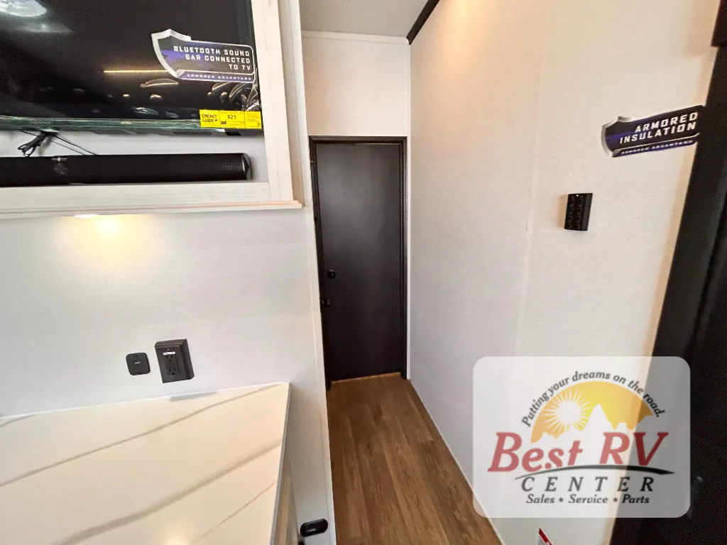 2027 Forest River Vengeance Rogue Armored 26L140, Photos photo 47