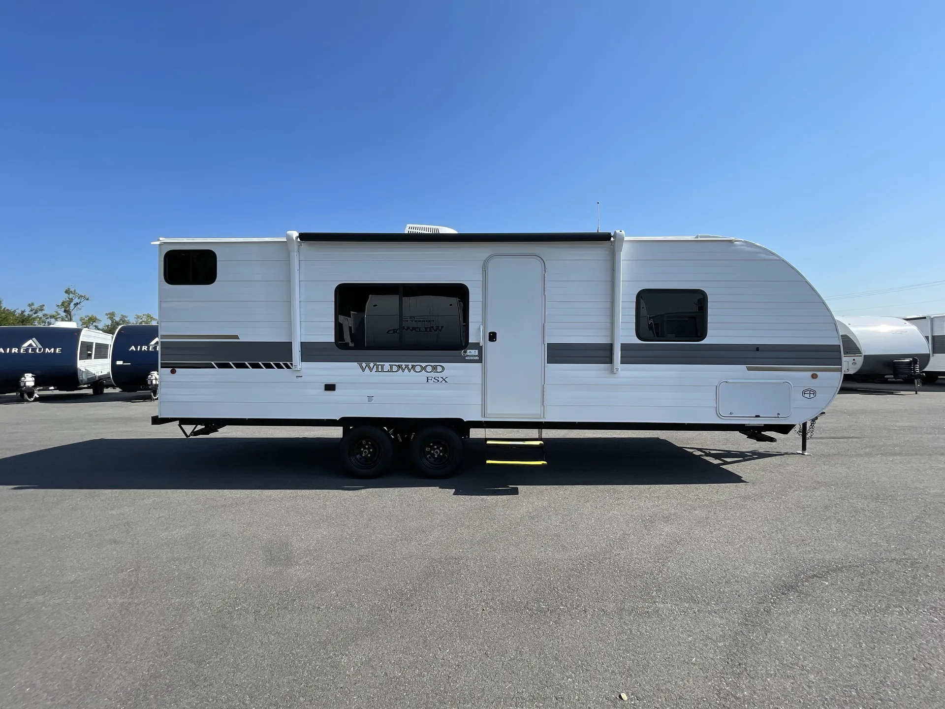 2027 Forest River Wildwood FSX 260BHLE — off campside
