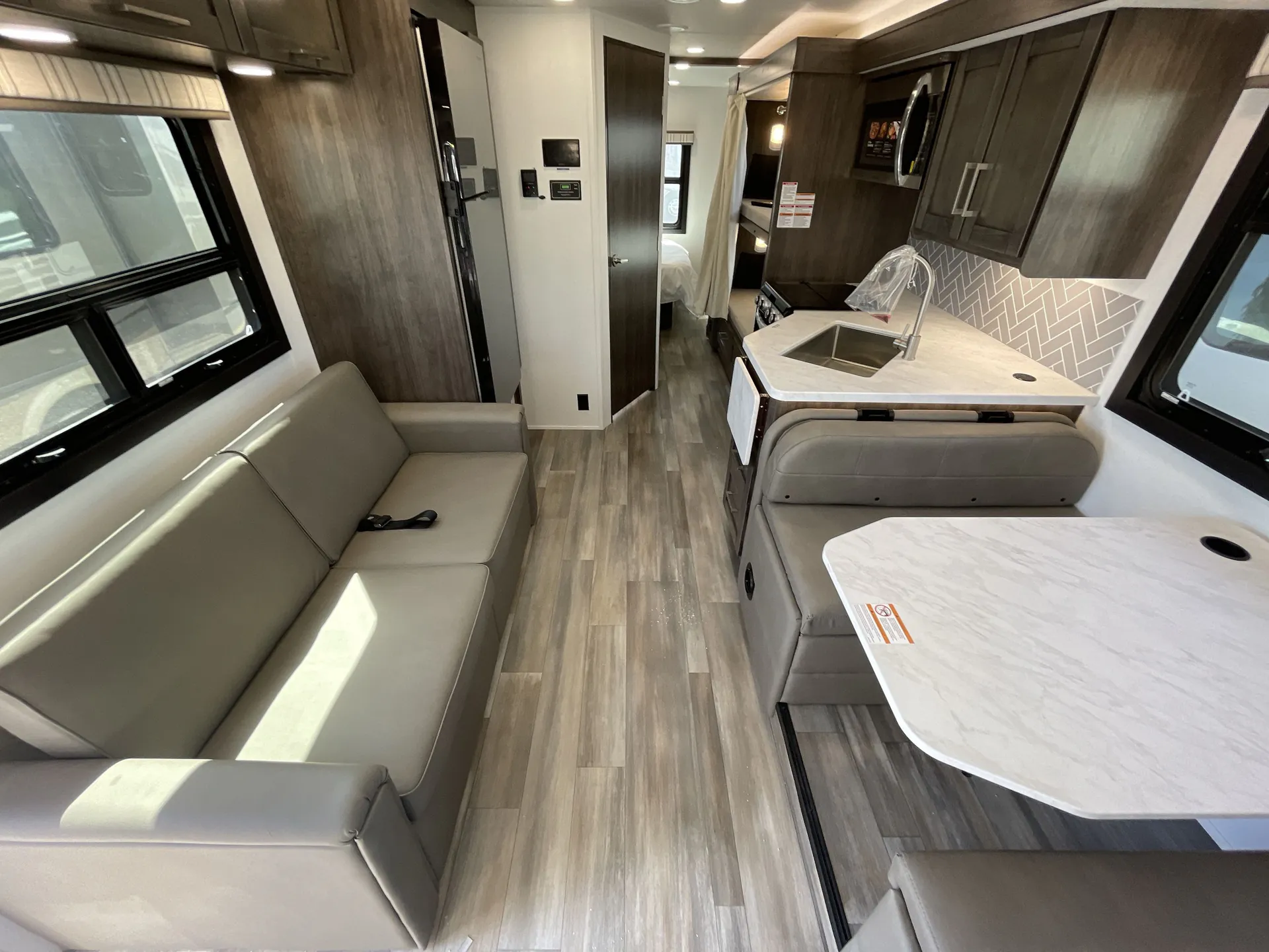 2026 Jayco Greyhawk 31F — living area main