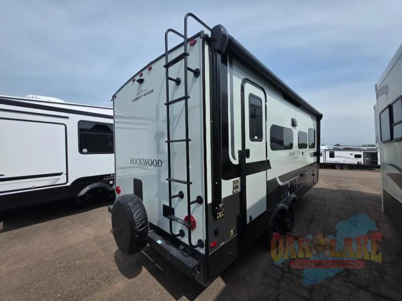 2027 Forest River Rockwood Mini Lite 2205S - Photo 3