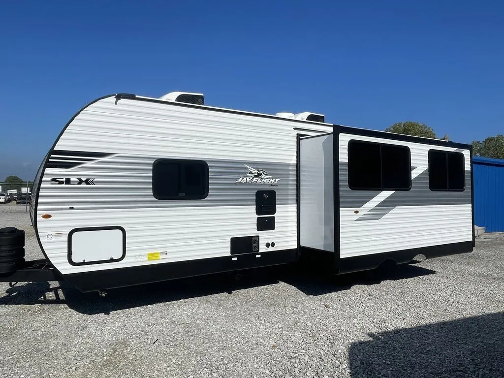 2026 Jayco Jay Flight 262RLS - Photo 4