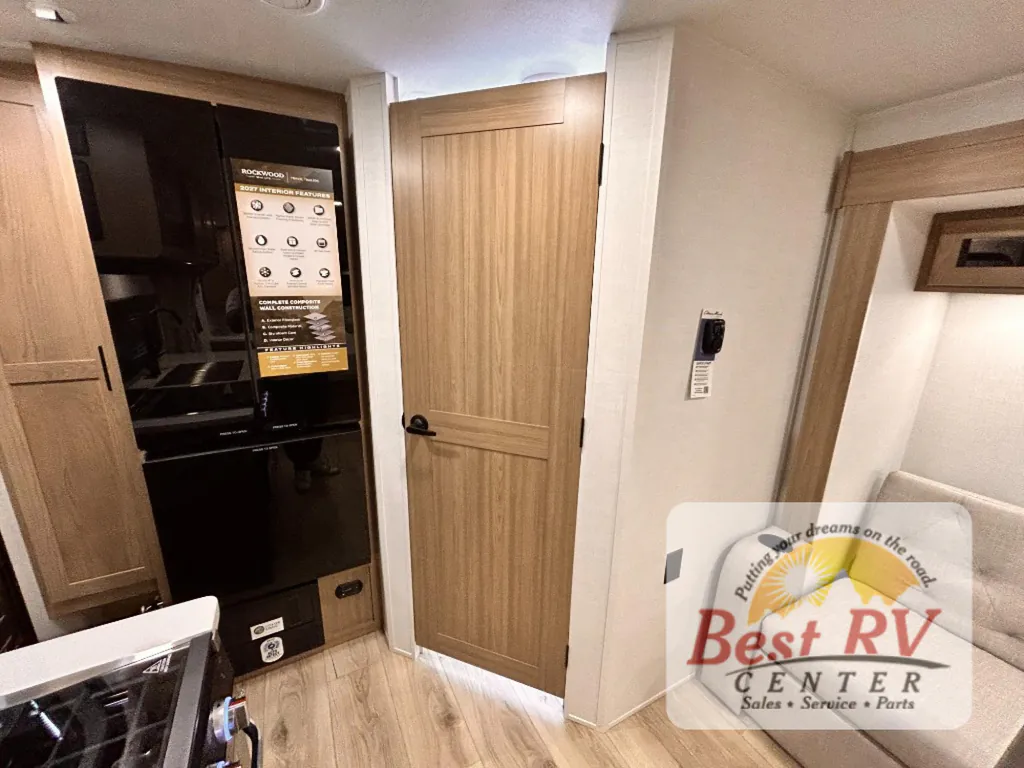 2027 Forest River Rockwood Mini Lite 2109S, Photos photo 15