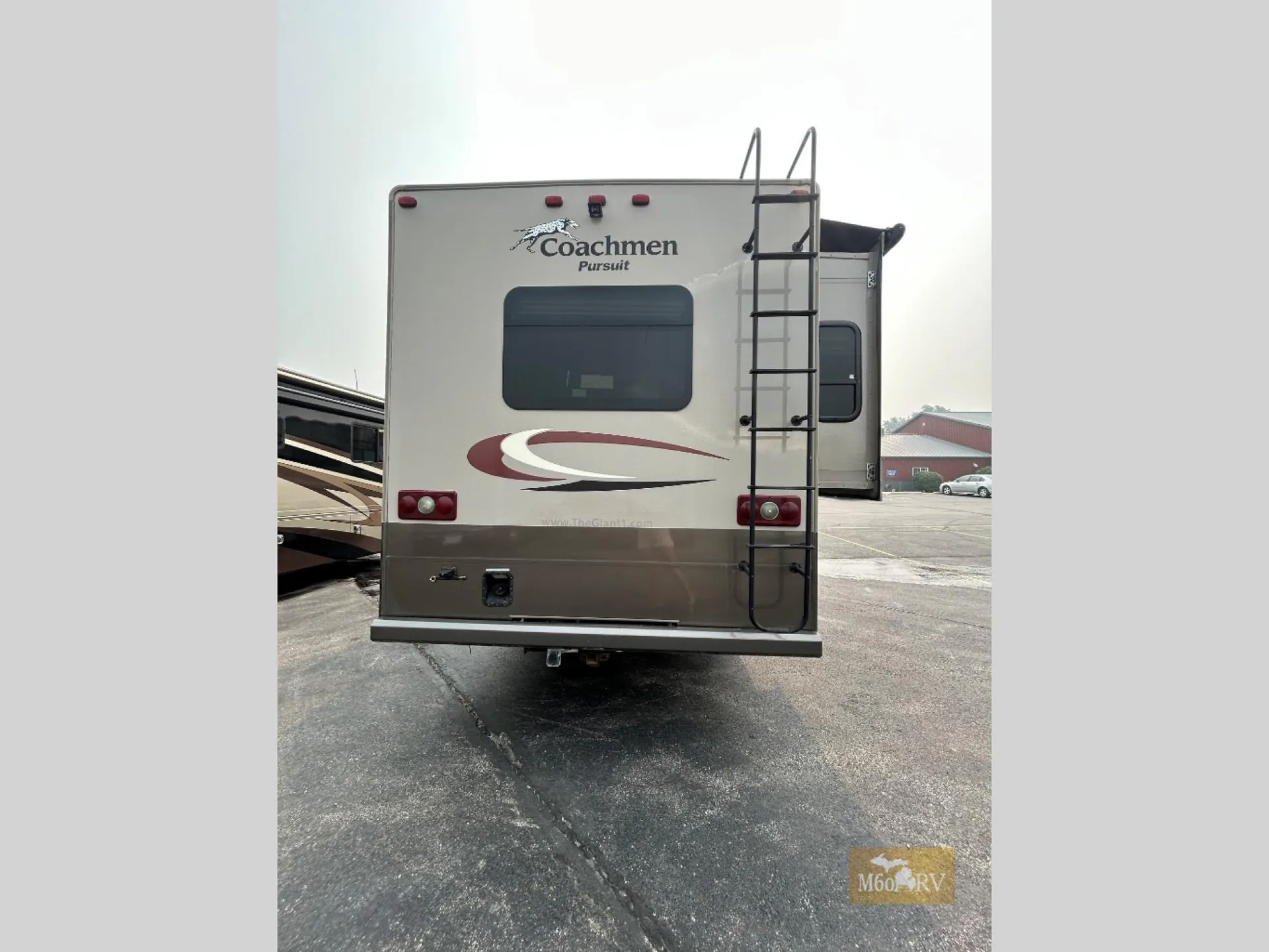 2016 Coachmen Pursuit 31BD - Photo 4