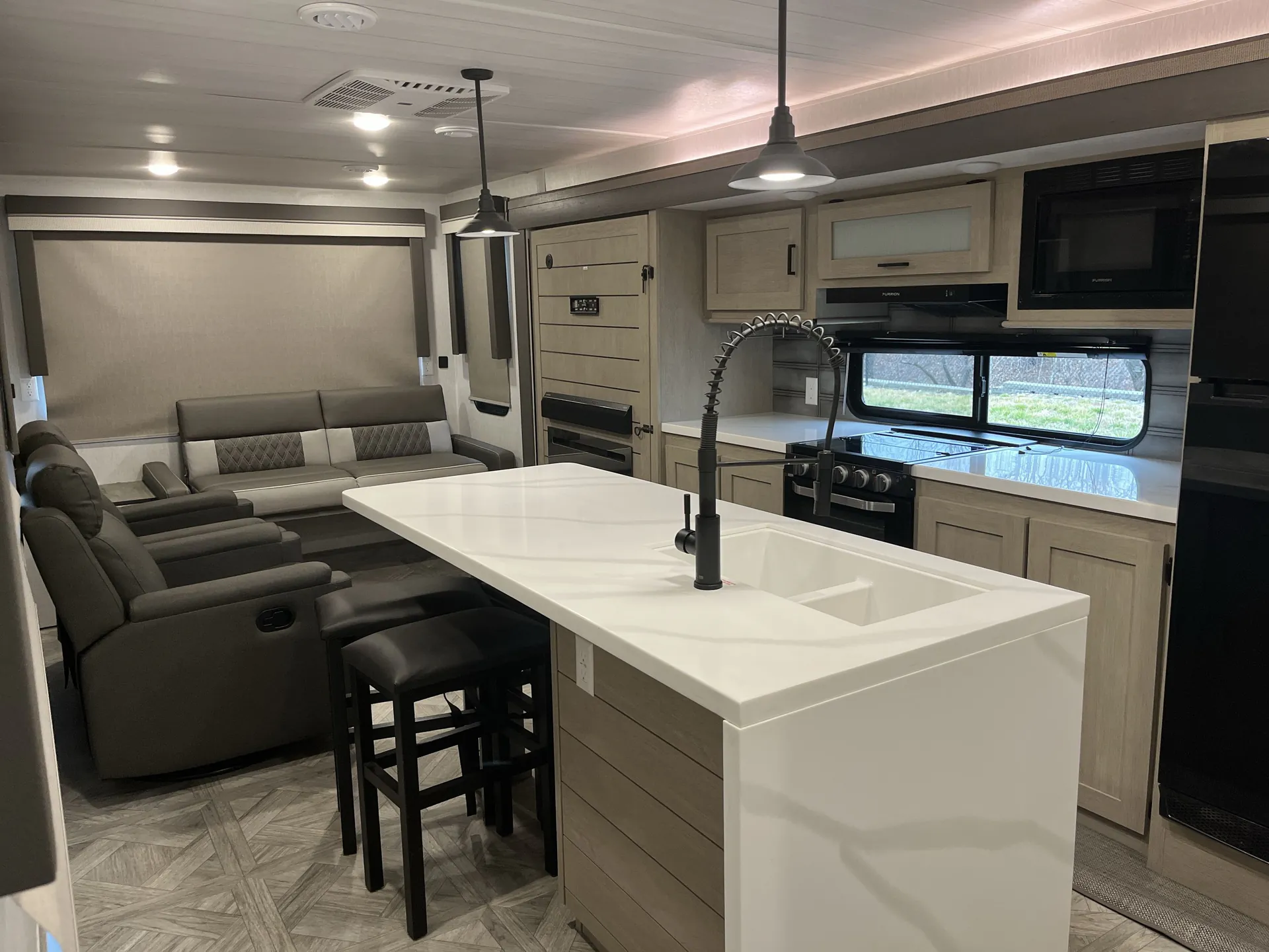 2024 Forest River Wildwood 28VIEW — living area main