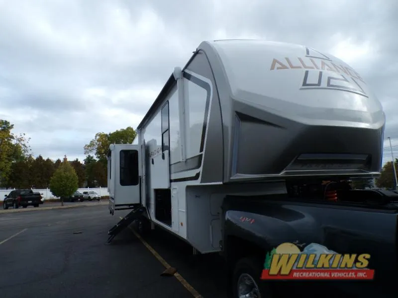 2026 Alliance RV Paradigm 340RL - Photo 2