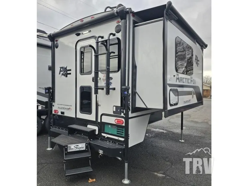 2025 Northwood Arctic Fox Camper 990 - Photo 3