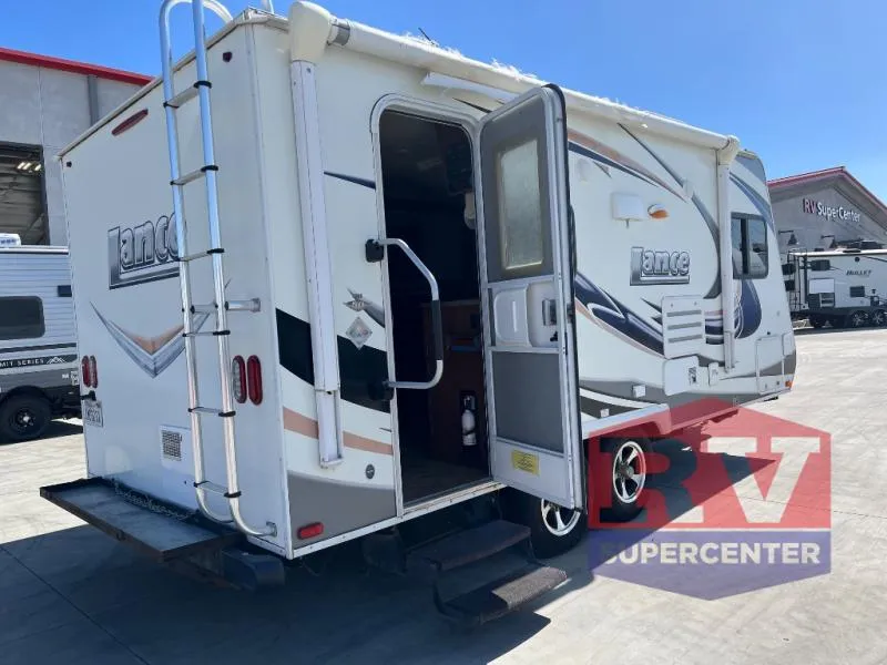 2015 Lance Lance Travel Trailers Used    1685 - Photo 4