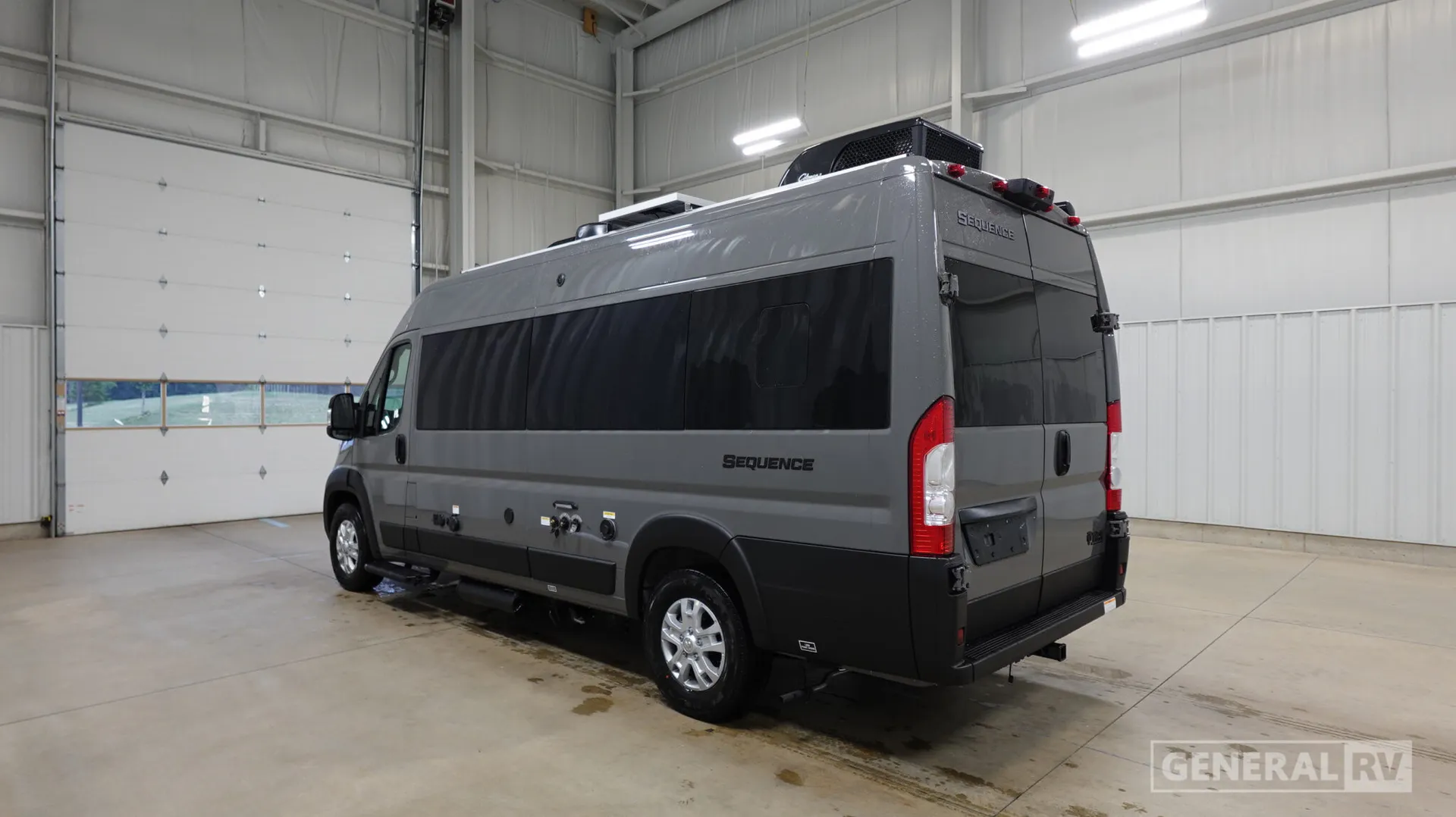 2027 Thor Motor Coach Sequence 20Y - Photo 4