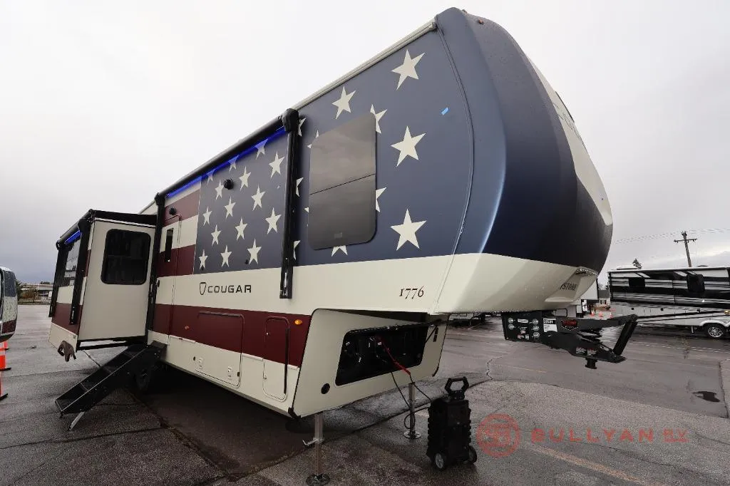 2026 Keystone Cougar 316RLS - Photo 2