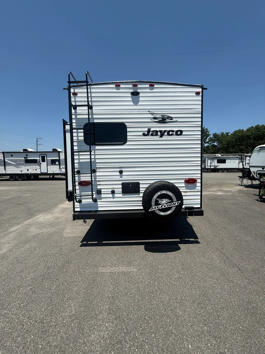 2025 Jayco Jay Flight 225MLS - Photo 4