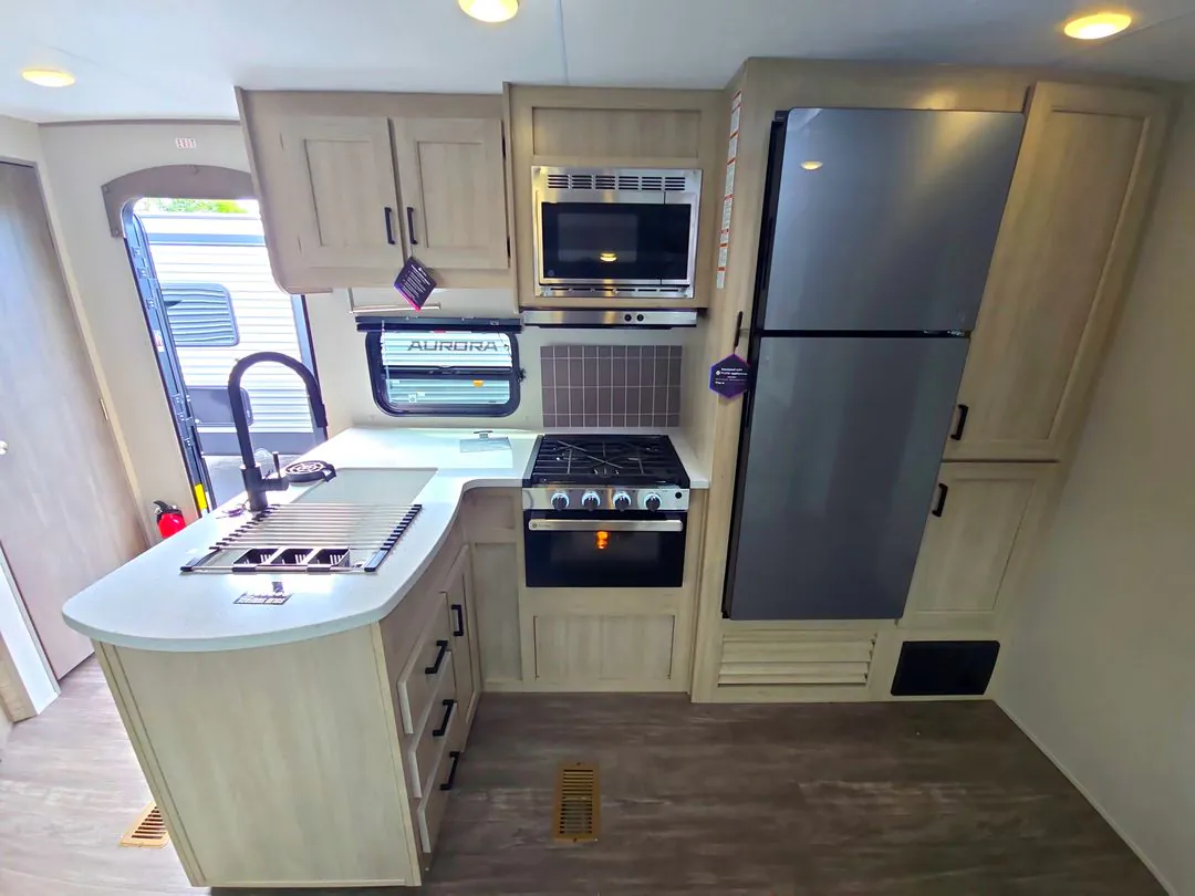 2026 Forest River Aurora 29TQS — Photo 5
