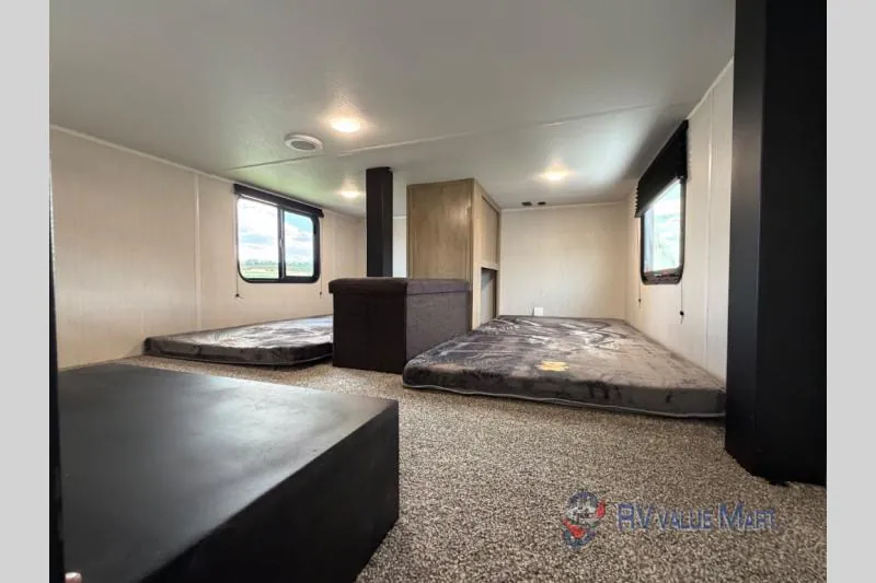 2026 Forest River Cherokee Timberwolf 39DC, Photos photo 18