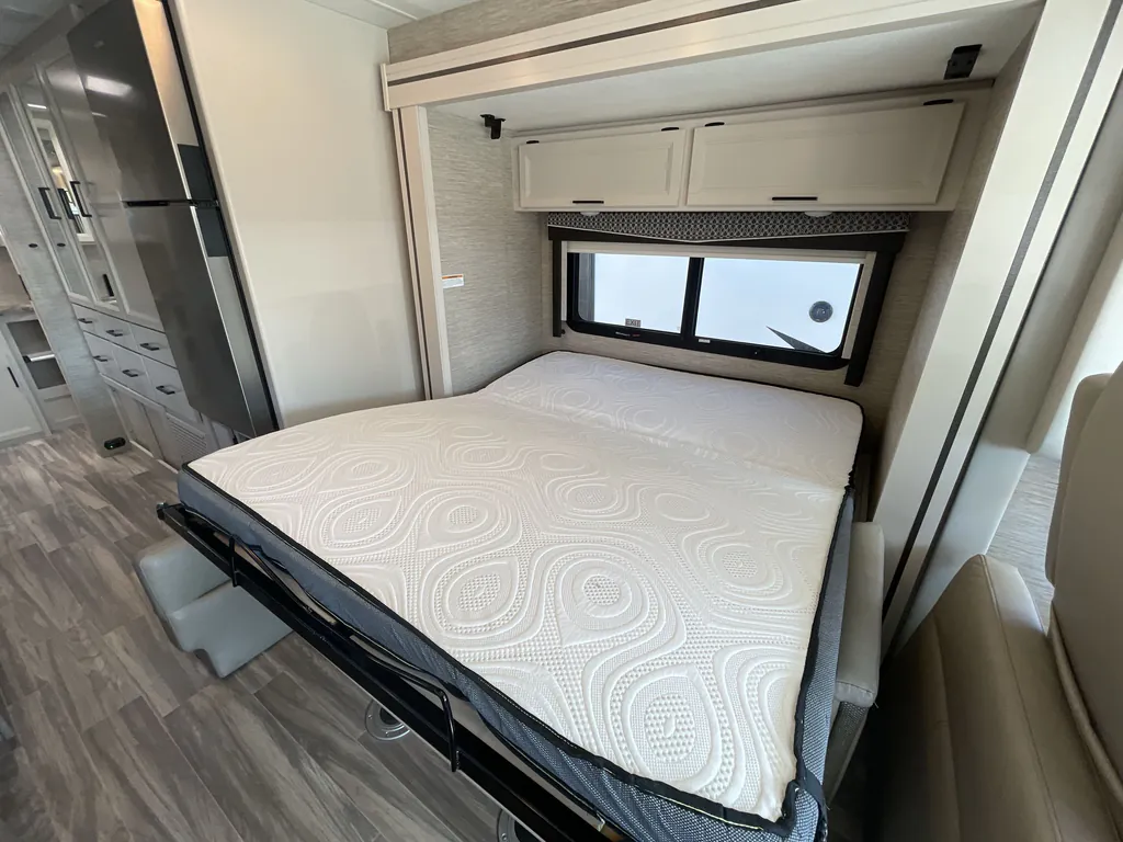 2023 Thor Motor Coach Vegas 24.3, Photos photo 15