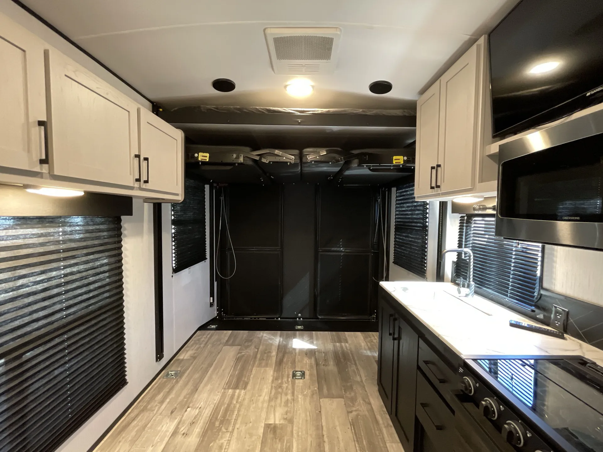 2022 Heartland Fuel 250 — living area main