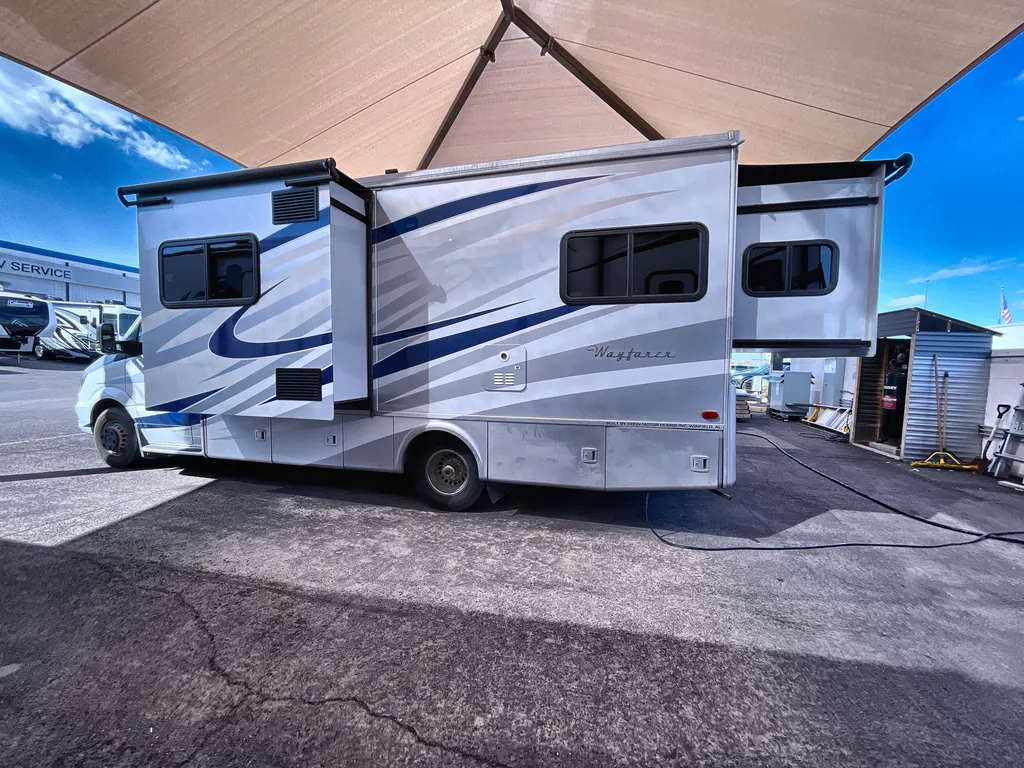 2017 Tiffin Wayfarer 24 QW, Photos photo 6