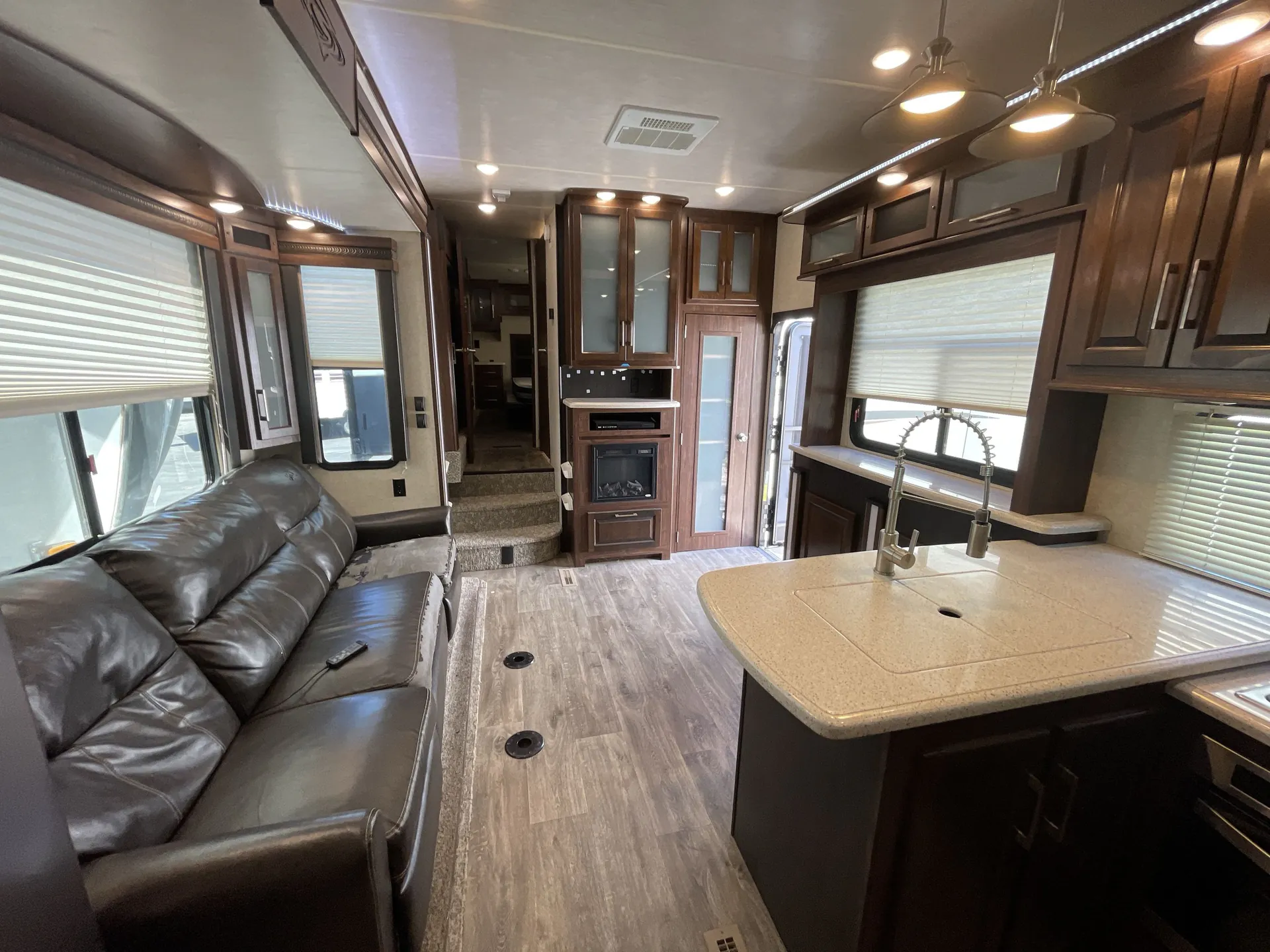 2018 Heartland Cyclone 4115 — living area main