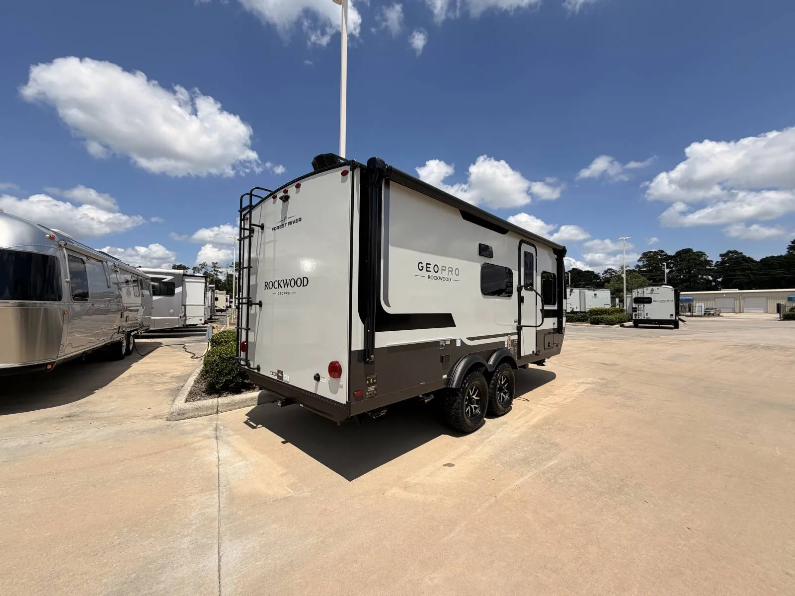 2027 Forest River ROCKWOOD GEO-PRO 20SBH - Photo 4