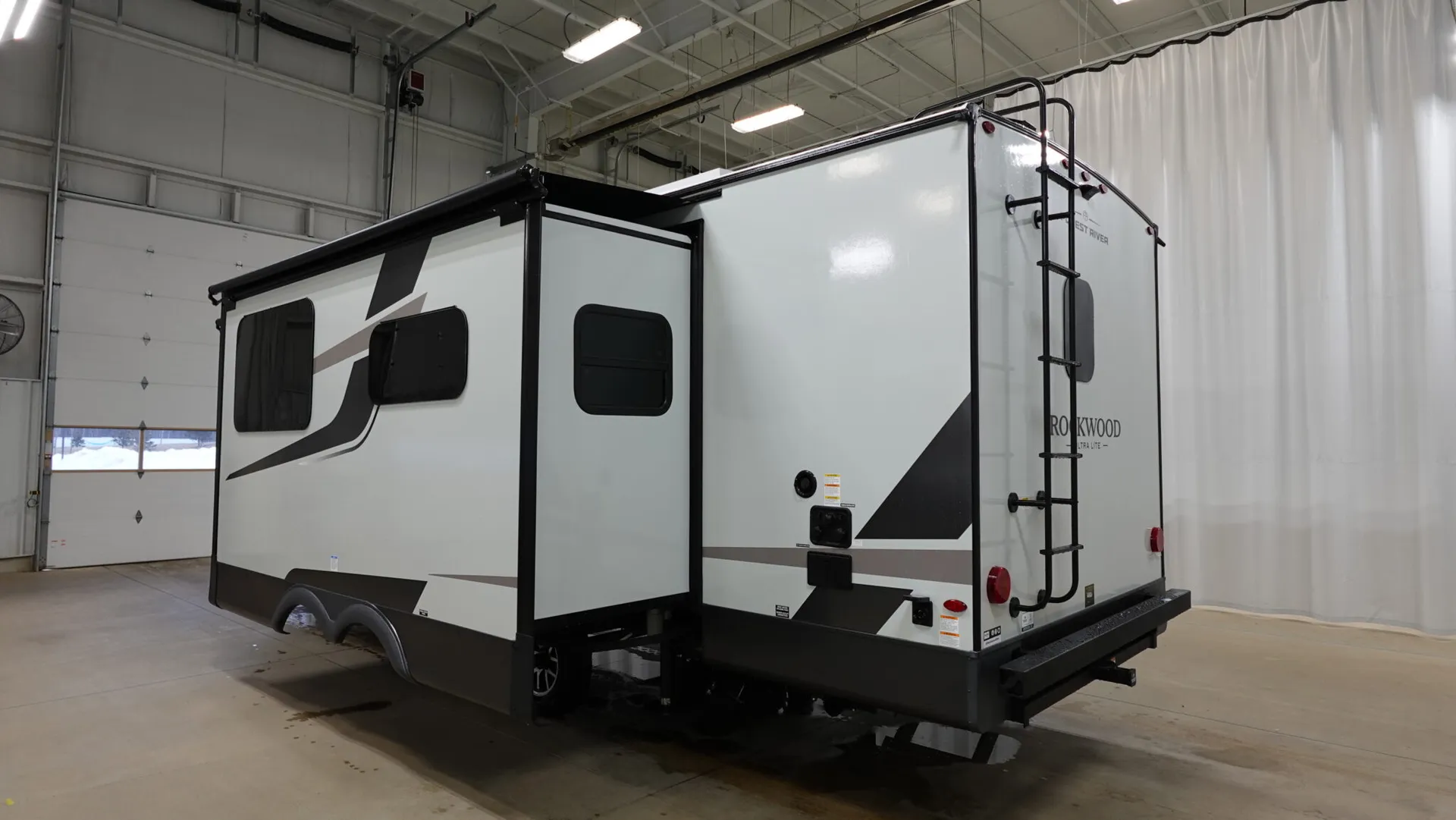 2026 Forest River Rockwood Ultra Lite 2606WS - Photo 4