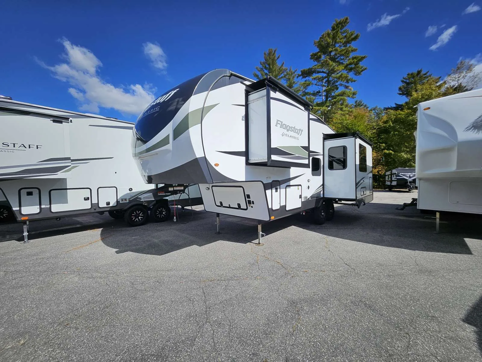 2023 Forest River Flagstaff Super Lite 526RK - Photo 4