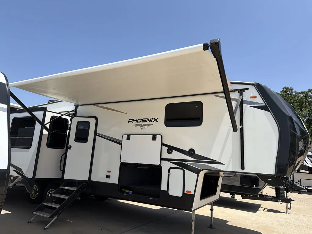 2021 Shasta Phoenix 336RL - Photo 4