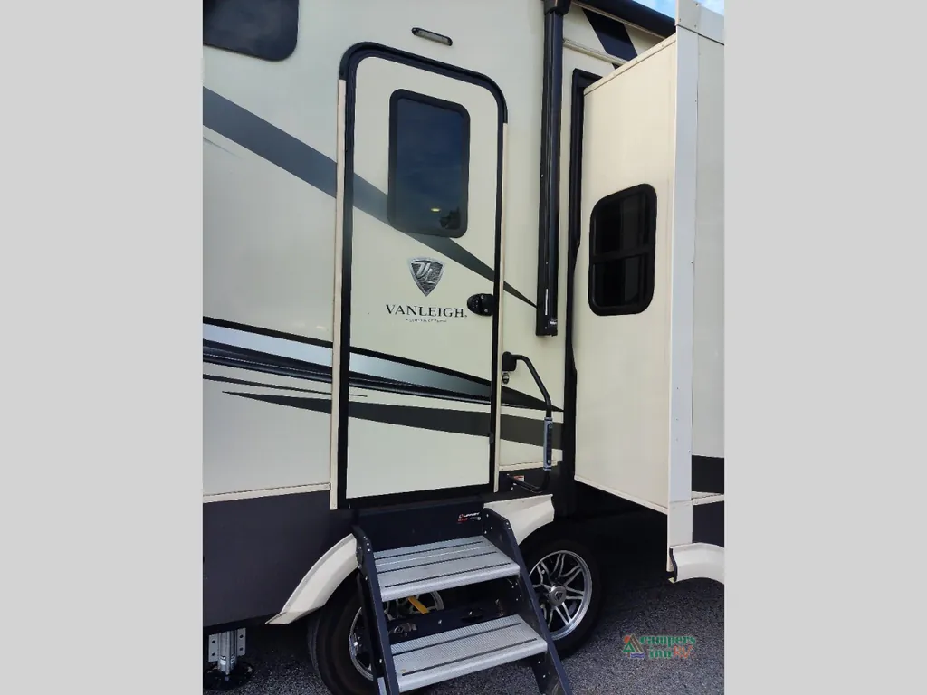 2022 VanLeigh RV Vilano 394RK, Photos photo 27