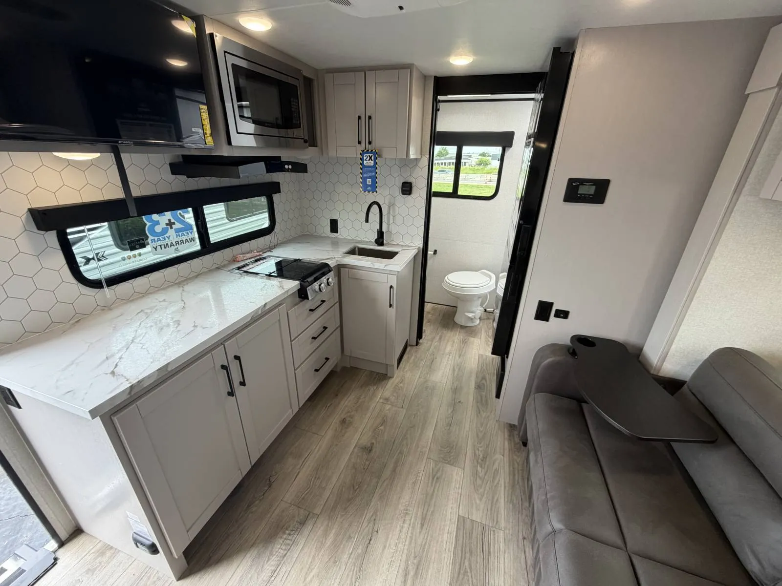 2026 Jayco Jay Feather Air 16RB - Photo 4