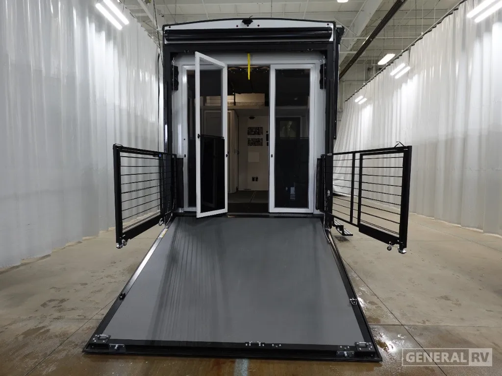 2026 Brinkley Model G 4100, Photos photo 44