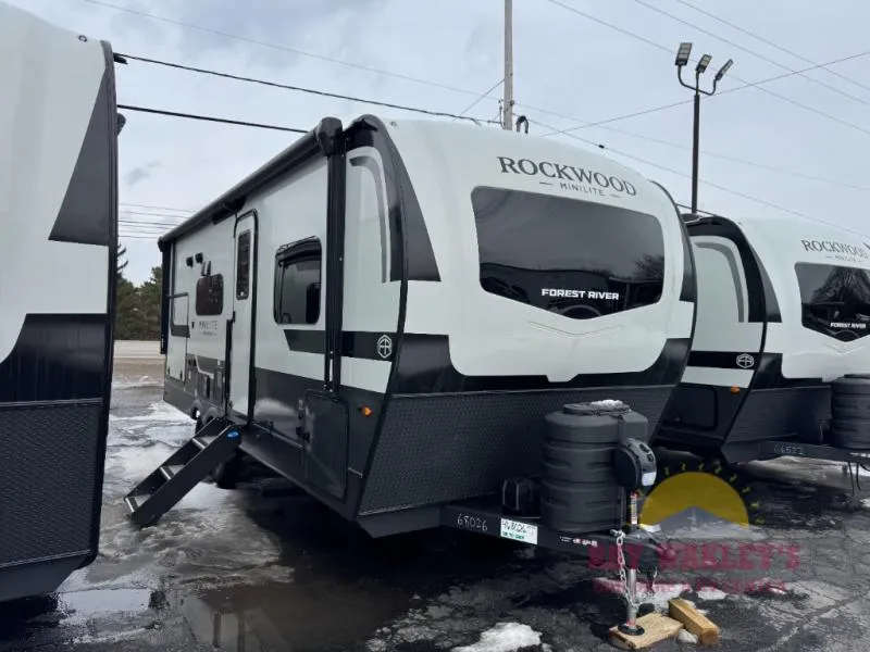 2026 Forest River Rockwood Mini Lite 2513S - Photo 4