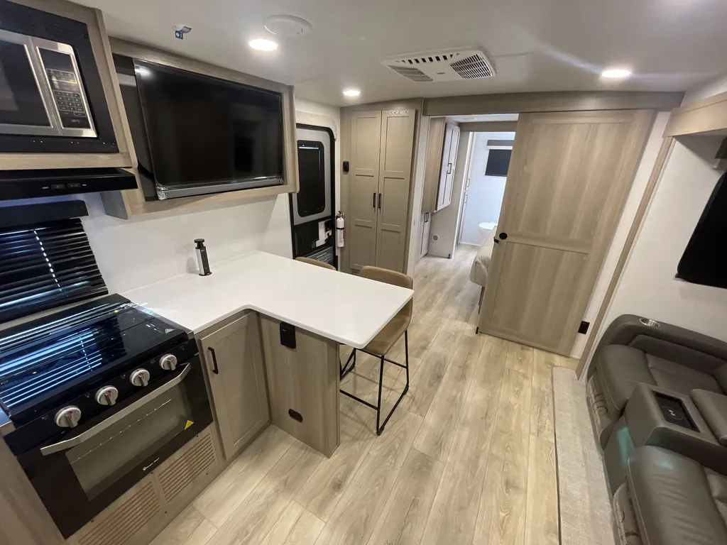 2026 Forest River Flagstaff Micro Lite 25MBR, Photos photo 3