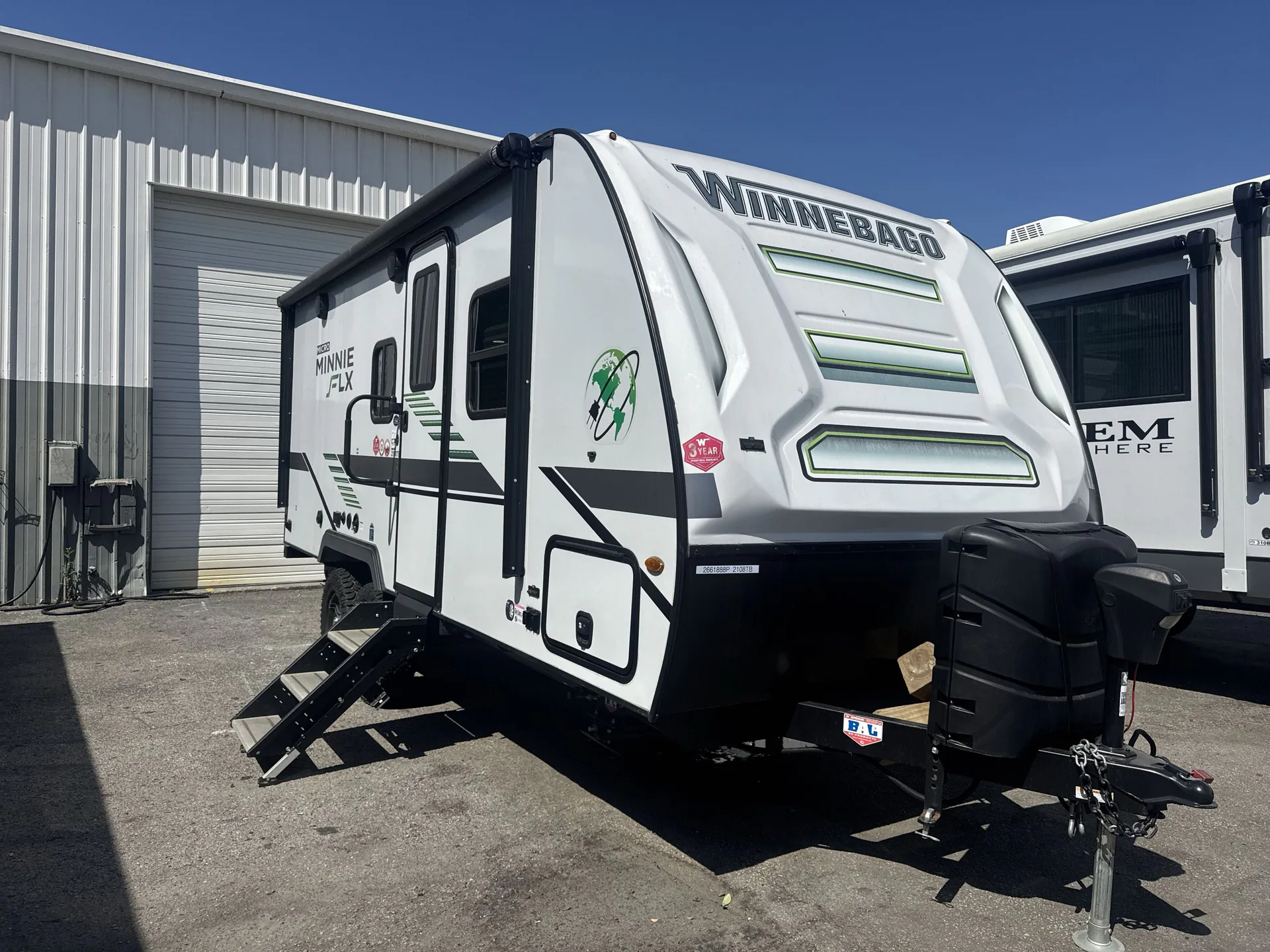 2022 Winnebago Micro Minnie FLX 2108TB dealer photo 1 from Camping World