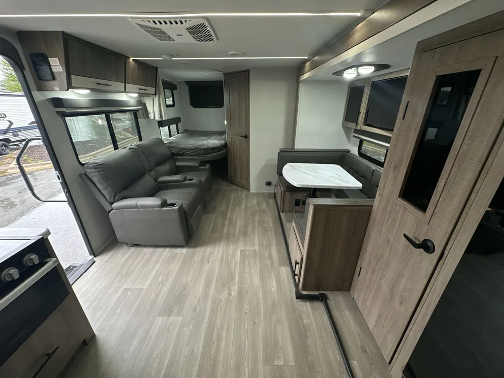 2025 Grand Design Imagine XLS 25DBE, Photos photo 9