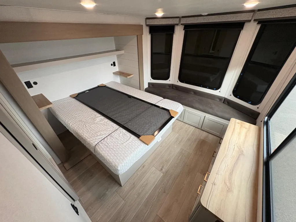 2027 Jayco Jay Flight Bungalow JayLoft, Photos photo 26