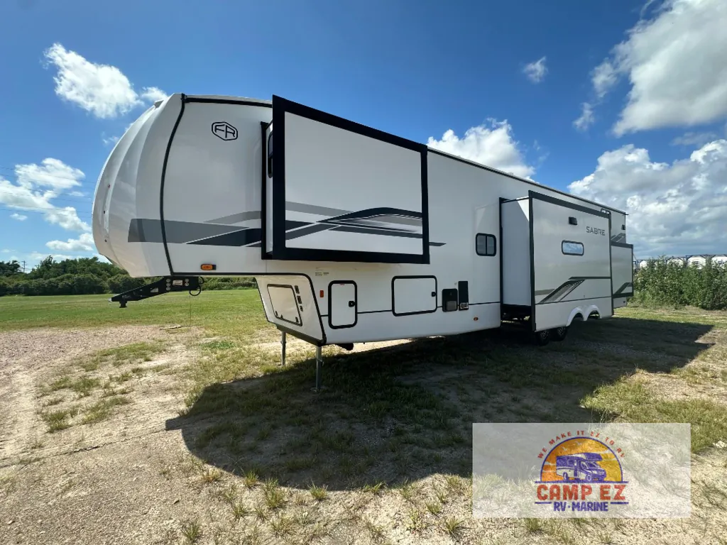 2025 Forest River Sabre 36DBB, Photos photo 5