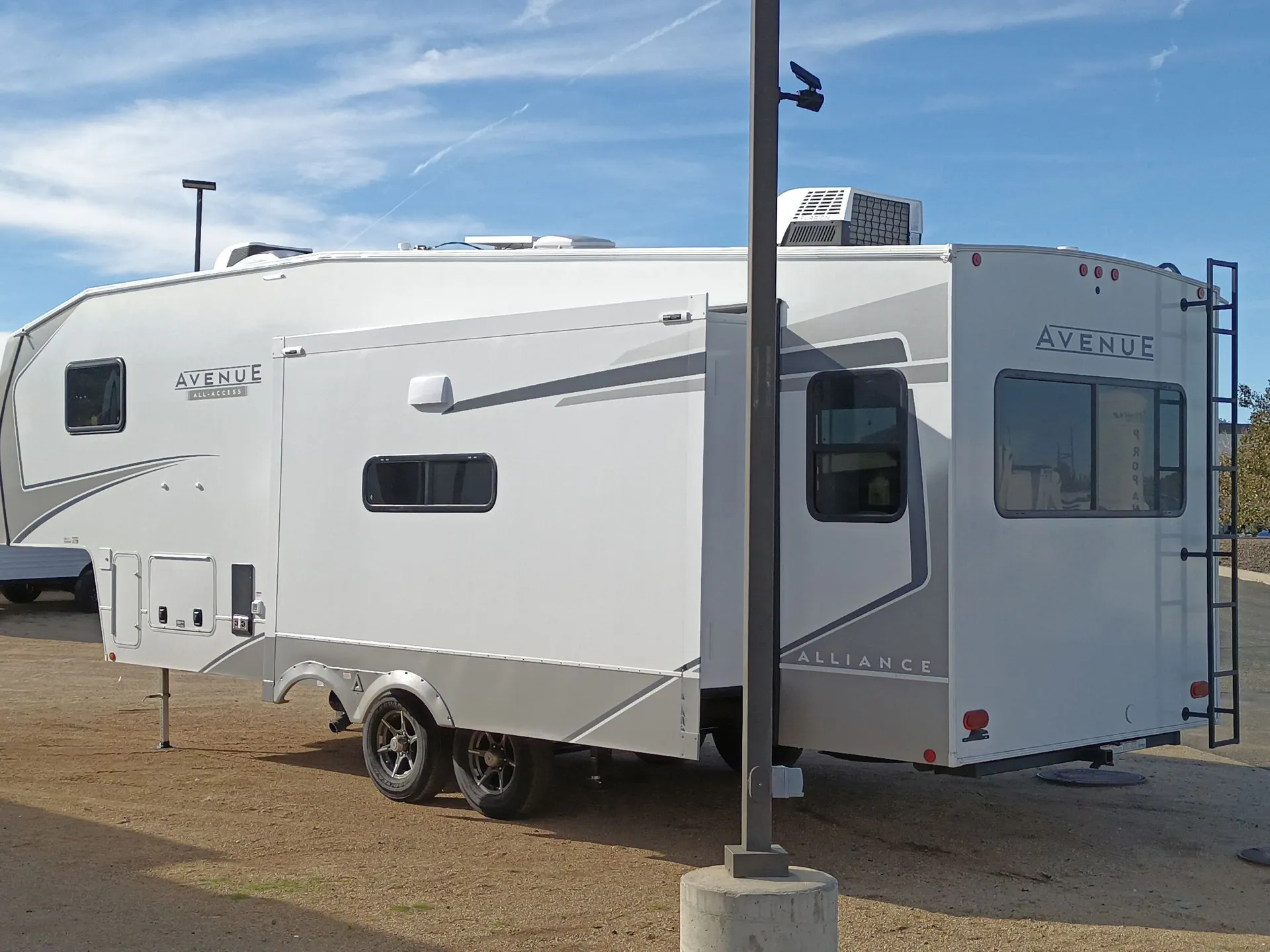 2026 Alliance RV Avenue 29RL - Photo 3