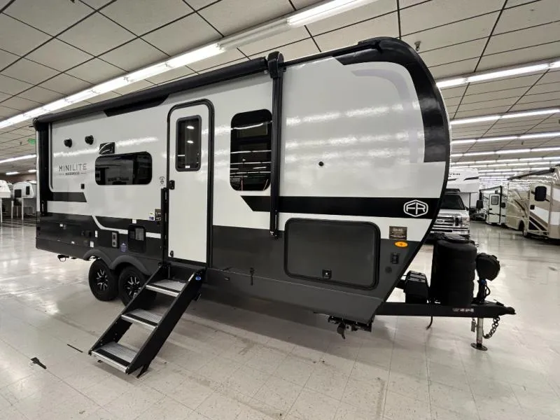 2026 Forest River Rockwood Mini Lite 2214S - Photo 2