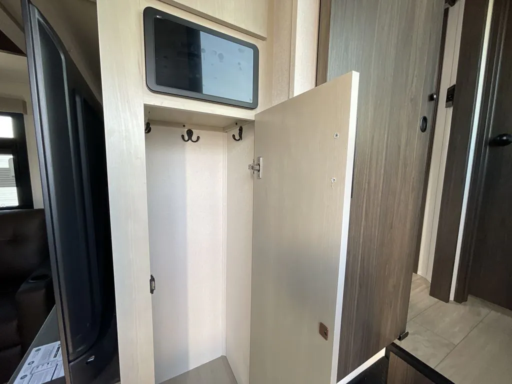 2027 Forest River RV Wolverine 32JF, Photos photo 39